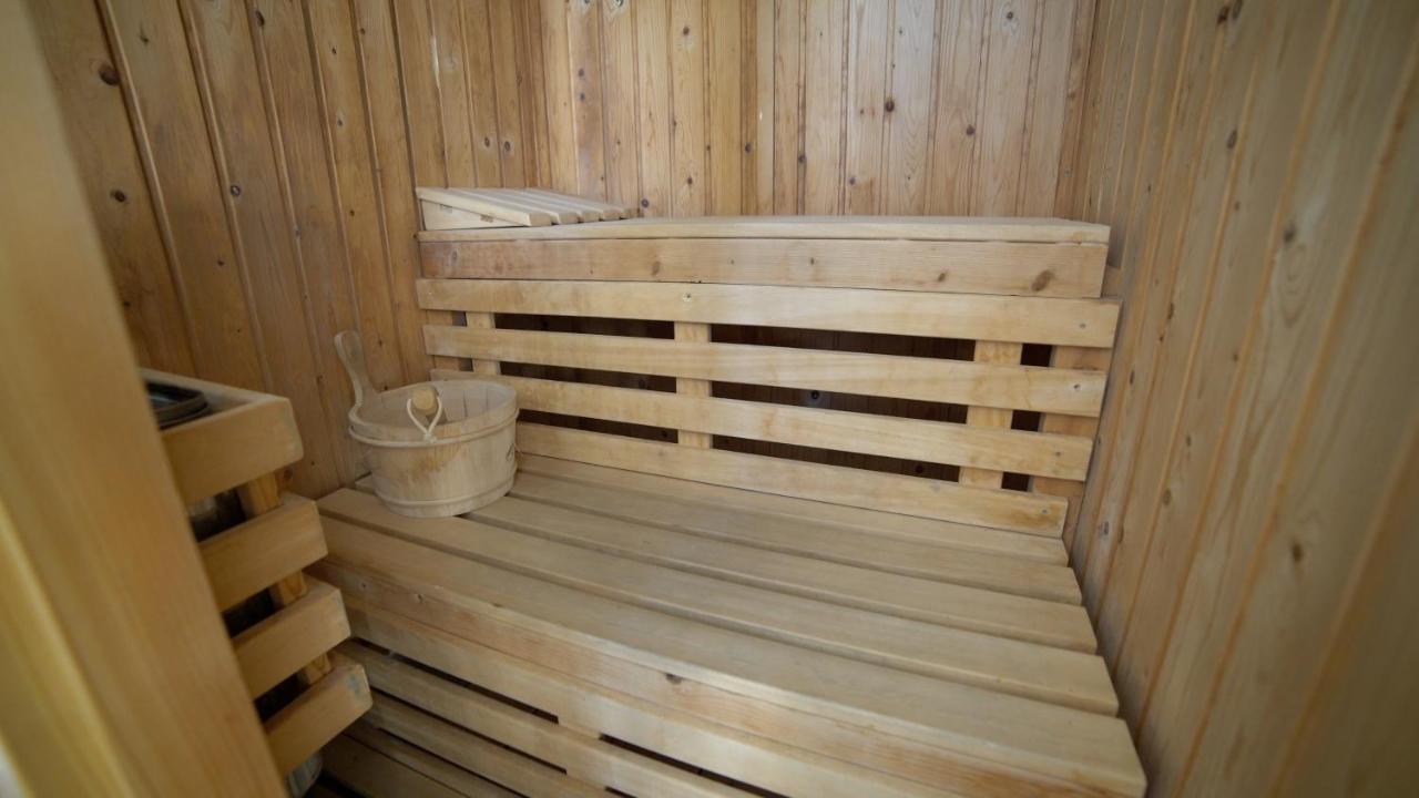 Balneario De Alicun De Las Torres Villanueva de las Torres Εξωτερικό φωτογραφία