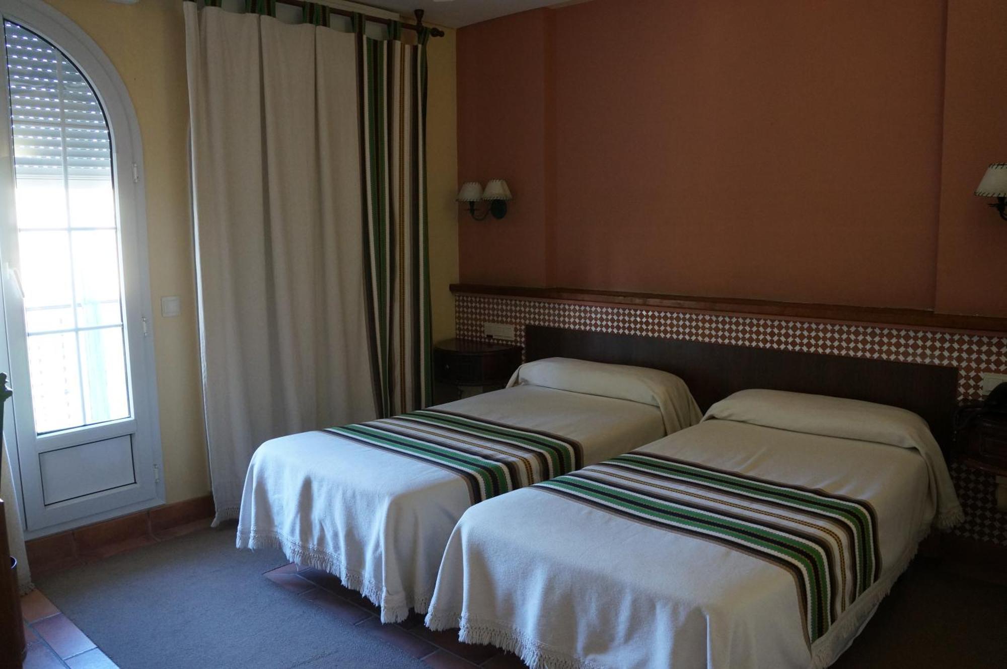 Balneario De Alicun De Las Torres Villanueva de las Torres Δωμάτιο φωτογραφία