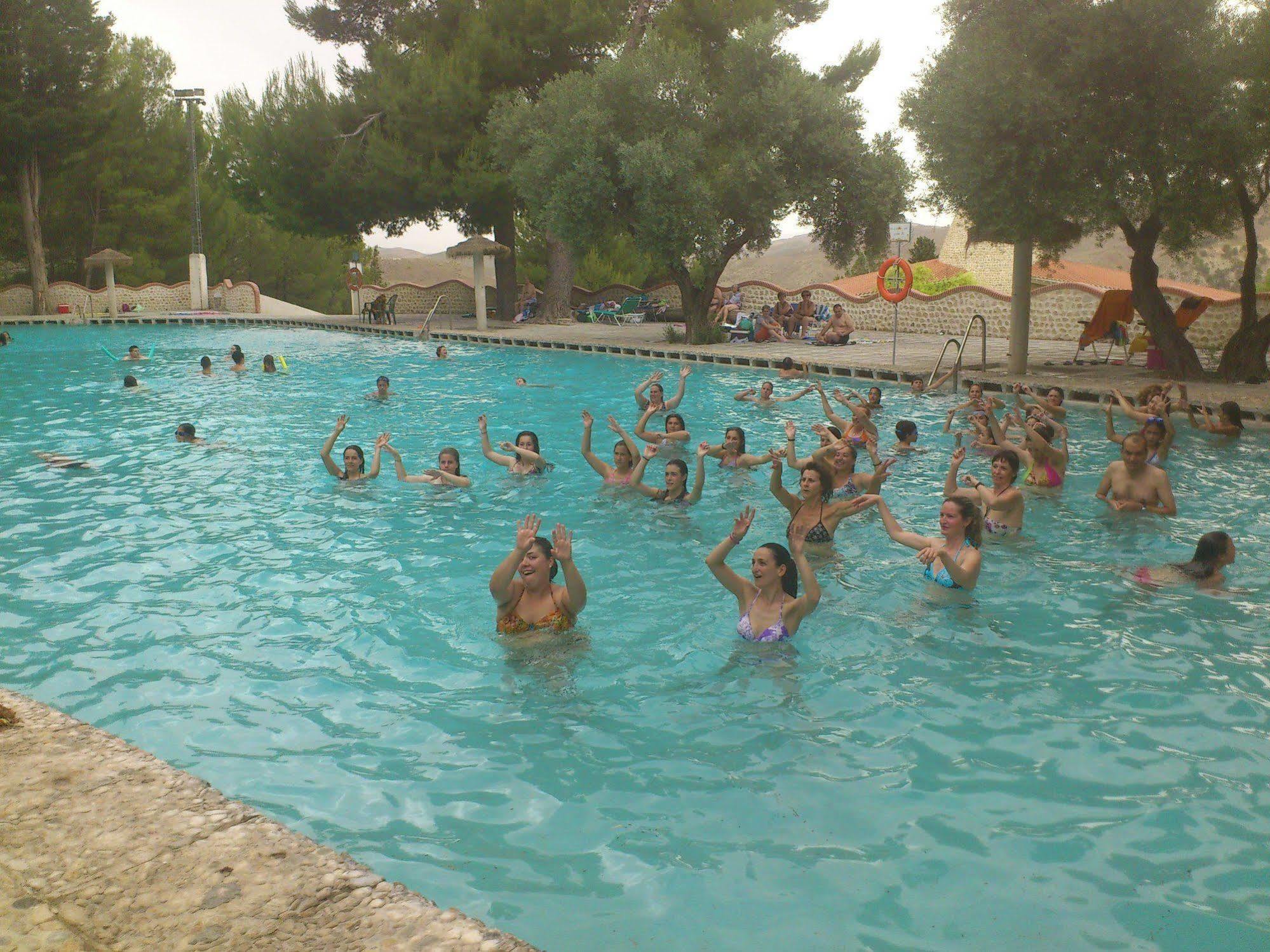 Balneario De Alicun De Las Torres Villanueva de las Torres Εξωτερικό φωτογραφία